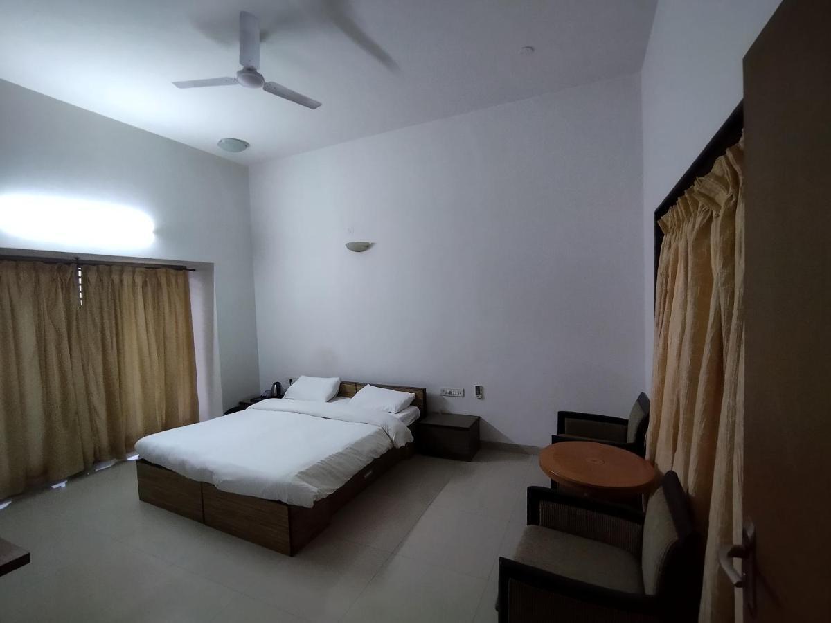 Savana Lake Resort ناسيك المظهر الخارجي الصورة