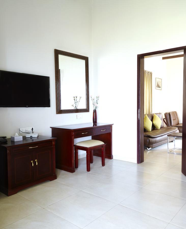 Savana Lake Resort ناسيك المظهر الخارجي الصورة